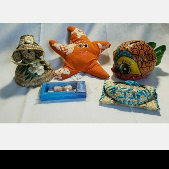 5 Bahamas Souvenirs Mostly Handcrafted - Picture 1 of 9